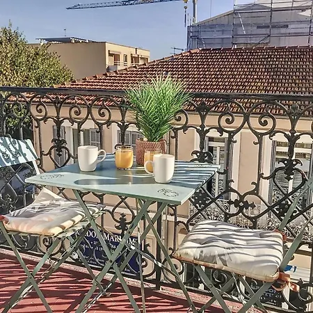 Duplex 3p Sur Port Apartment Antibes
